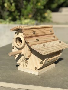 CASITA PARA PÁJAROS MODELO  "LUNA"