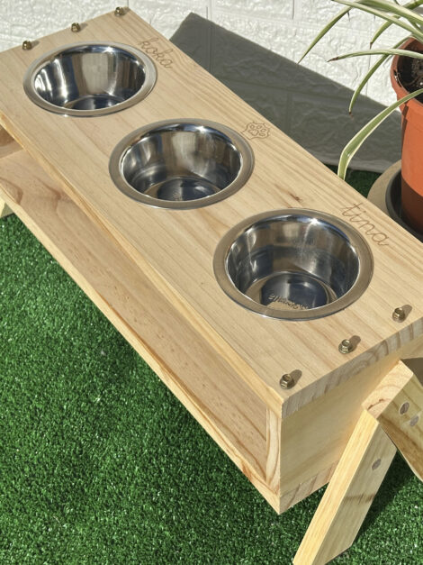 Comedero elevado para mascotas modelo «Creta»