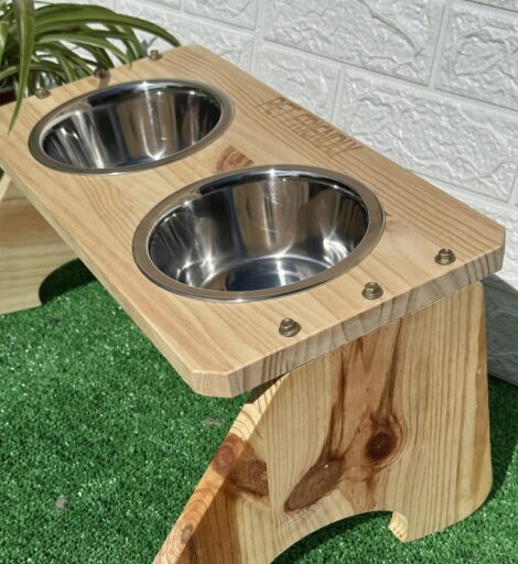 Comedero inclinado para mascotas