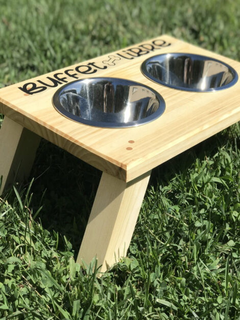 Comedero elevado para mascotas modelo «Tatoi»